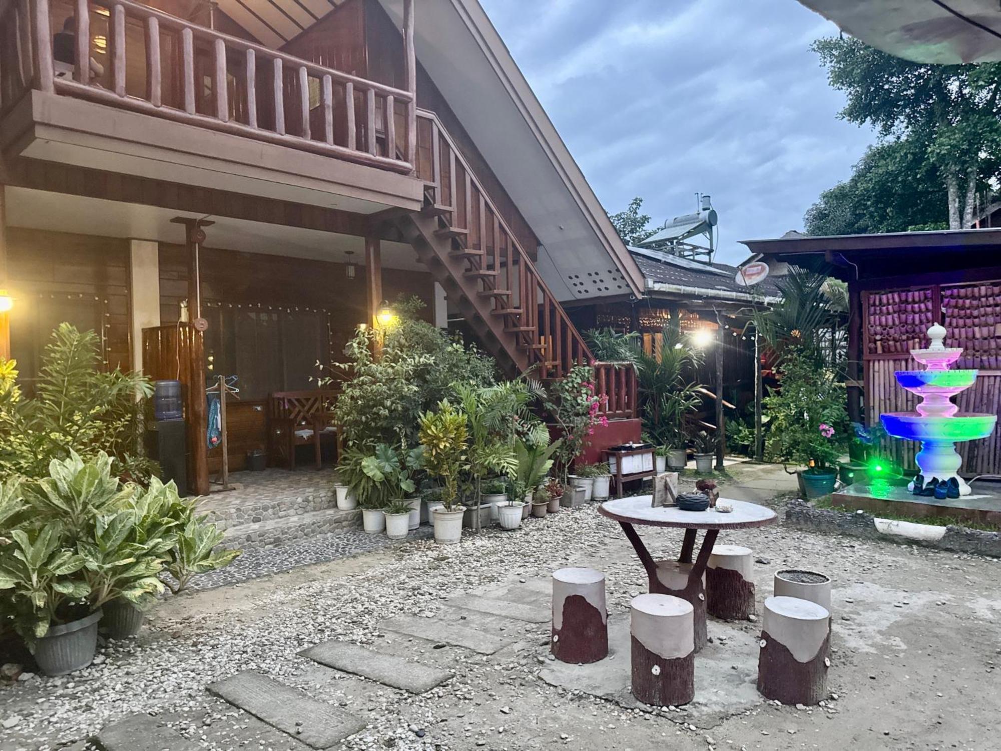 Theresa'S Pension House Сан-Висенте Экстерьер фото